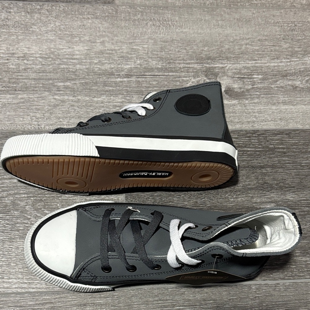 Harley-Davidson grey sneakers